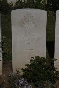 Terlincthun British Cemetery Wimille - Wye, S G