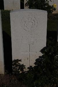 Terlincthun British Cemetery Wimille - Wynne, J