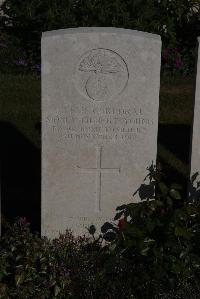 Terlincthun British Cemetery Wimille - Young, Sidney Gilbert