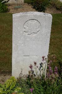 Aix Noulette Communal Cemetery Extension - Ritchie, Hubert Sydney