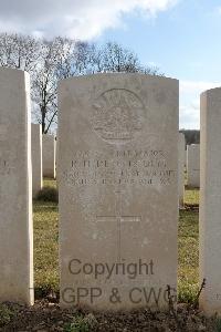 Adelaide Cemetery&#44; Villers-Bretonneux - Dennis, Rowland Harris