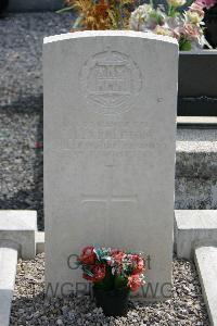 Houdain Les-Bavay Communal Cemetery - Appleton, Albert