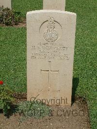 Caserta War Cemetery - Wonnacott, Harold Thomas