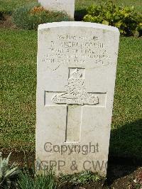 Naples War Cemetery - Abercrombie, Peter