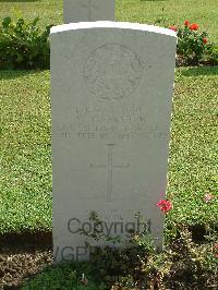 Naples War Cemetery - Baxter, W C
