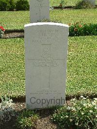 Naples War Cemetery - Briggs, John
