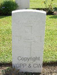 Naples War Cemetery - Clarke, Ralph Thomas