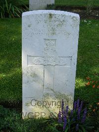 Naples War Cemetery - Cope, James