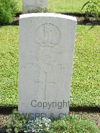 Naples War Cemetery - Cross, Kenneth Stanley