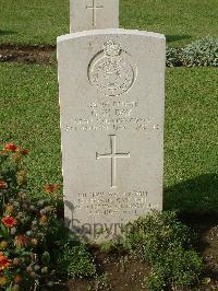 Naples War Cemetery - Day, George William