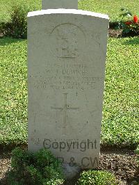 Naples War Cemetery - Downes, William John