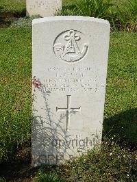 Naples War Cemetery - Essam, Leonard
