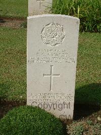 Naples War Cemetery - Gammons, Ernest George