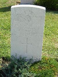 Naples War Cemetery - Gormley, Francis