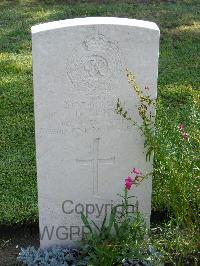 Naples War Cemetery - Gunn, Donald