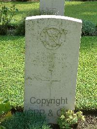 Naples War Cemetery - Harman, P R