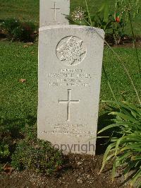 Naples War Cemetery - Hall, Darcy William (Bill)
