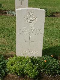 Naples War Cemetery - Hannah, William McRedie