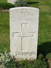 Naples War Cemetery - Harries, Wyn Morgan Owen