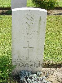 Naples War Cemetery - Hayes, Albert