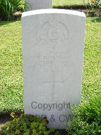 Naples War Cemetery - Howarth, Robert