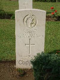 Naples War Cemetery - Hughes, Norman