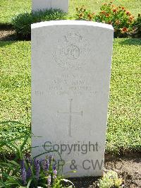 Naples War Cemetery - King, Mervyn Alfred