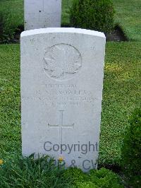 Naples War Cemetery - Knowles, Ralph Norval