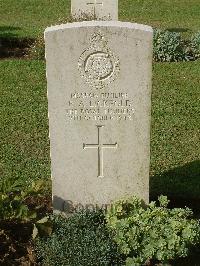 Naples War Cemetery - Lickfold, Ernest A.