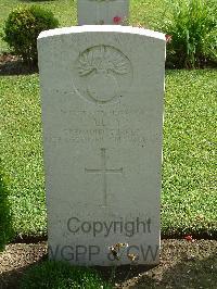 Naples War Cemetery - Lloyd, James