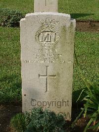 Naples War Cemetery - Lunt, William