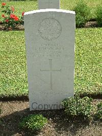 Naples War Cemetery - MacKenzie, Kenneth Bruce