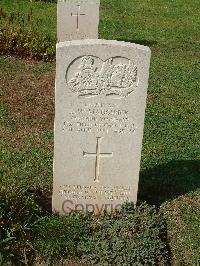 Naples War Cemetery - Madgwick, Edward William