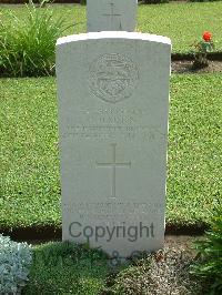 Naples War Cemetery - Martin, Oliver