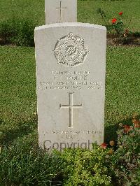 Naples War Cemetery - Morris, Francis F.