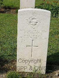 Naples War Cemetery - Murless, Aurelius Godfrey