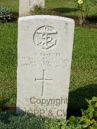 Naples War Cemetery - Parratt, Philip Richard