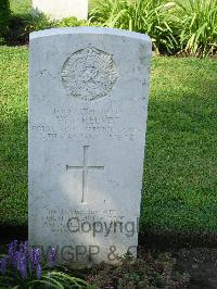 Naples War Cemetery - Reeves, William J.