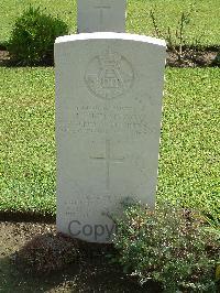 Naples War Cemetery - Richardson, Thomas