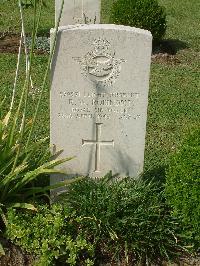 Naples War Cemetery - Robinson, Robert William