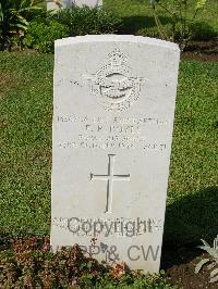 Naples War Cemetery - Royle, Frank Reginald