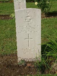 Naples War Cemetery - Salvidge, Alfred George