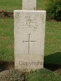 Naples War Cemetery - Stebernak, Sapar