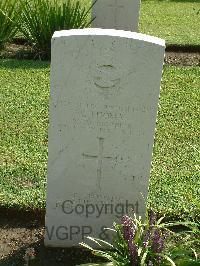 Naples War Cemetery - Thomas, William