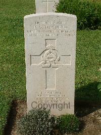 Naples War Cemetery - Townend, Robert George