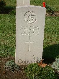 Naples War Cemetery - Townsend, Reuben James