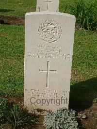 Naples War Cemetery - Vear, Albert Frederick George