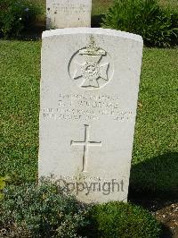 Naples War Cemetery - Wildbore, R J