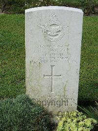 Naples War Cemetery - Wilson, Roy James