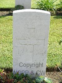 Naples War Cemetery - Skinner, Frederick Charles